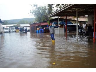 Ayvalık sular altında
