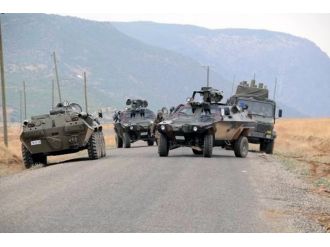 Yakalanan teröristin ifadesi doğrultusunda 10 gözaltı