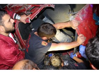 Takla atan otomobilde can pazarı