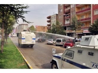 Demirtaş’ın ziyareti sonrası olaylar çıktı