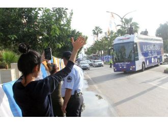 Davutoğlu Adana’da