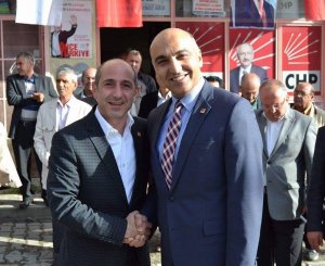 ÖZTUNÇ'A İSTANBUL'DAN GELEREK DESTEK OLDU