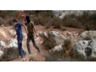 Gözü dönmüş İsrailli, Filistinlilere yardım edenlere saldırdı