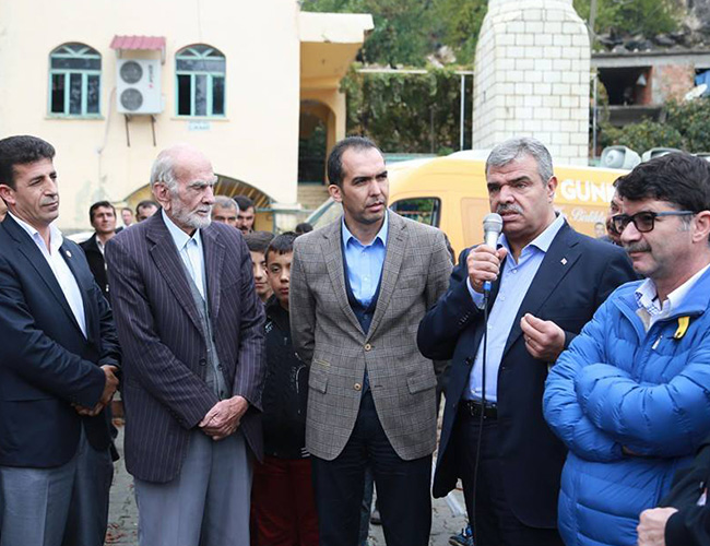 Veysi Kaynak her yerde