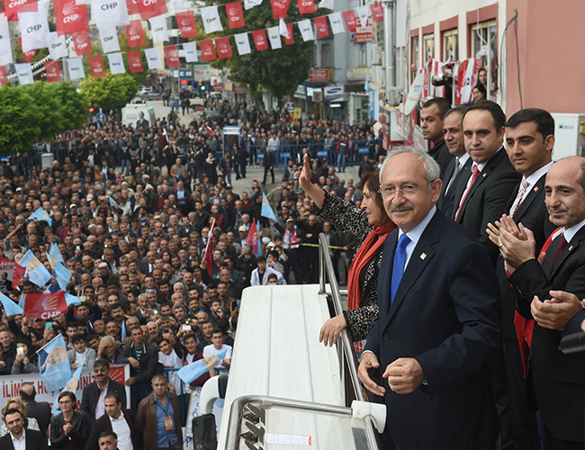 Öztunç, Mitinge Katılanlara Teşekkür Etti