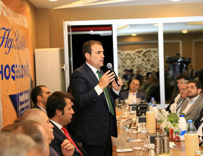 Mahir Ünal STK’lar ile bir araya geldi