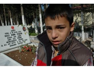 Şehit oğlu hem ağladı hem ağlattı