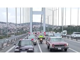 Köprüde "barışla cumhuriyet" konvoyu