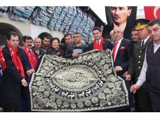 600 yıllık yazma, tarihi kitapta toplandı !