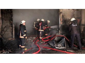 Spotçular çarşısında yangın paniği!