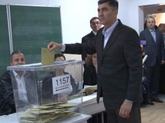 Orgeneral Salih Zeki Çolak oyunu kullandı