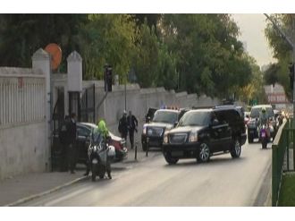 Erdoğan anne ve babasının mezarını ziyaret etti