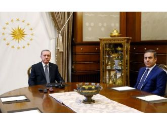 Cumhurbaşkanı MİT Müsteşarıyla görüştü