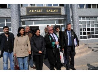 Polislerin yargılanmasına devam edildi