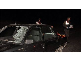 Karşıdan karşıya geçmek isterken canından oldu!