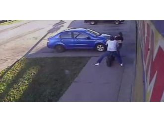 Önce çarptı sonra kaçtı