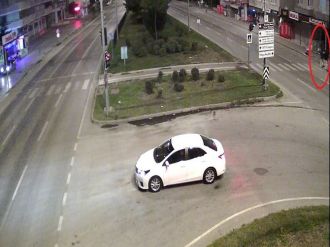 Kaldırımdaki yayaların öldüğü kaza kamerada