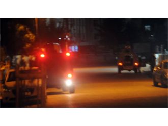 Molotoflu saldırı yapan gruba polis müdahalesi