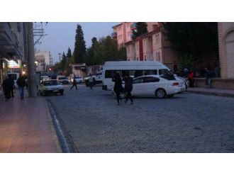 Polise bombalı saldırı: 3 yaralı