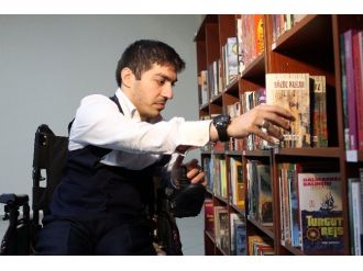 Hayalini sayfalara döktü, roman yazdı