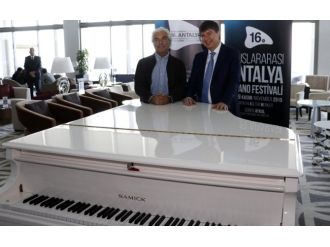 Antalya’da 12 gün çok renkli geçecek