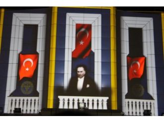 Atatürk anmasında görsel şölen
