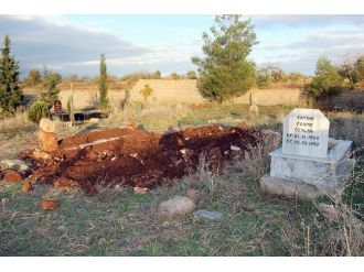 Ölü olarak bulunan Abdullah Öcalan’ın yeğeni defnedildi