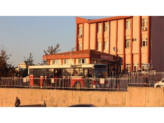 79 kaçak göçmen yakalandı