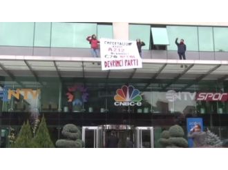 NTV’nin çatısında G-20 protestosu