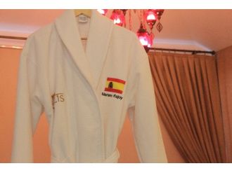 İşte dünya liderlerinin bornozları "made in Denizli"