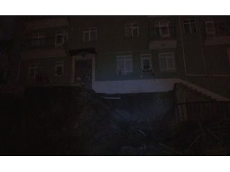 Başkent’te doğalgaz borusu patladı panik yaşandı