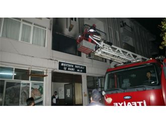 Tartıştığı annesinin evini ateşe verdi