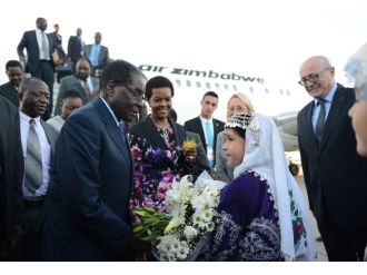 Zimbabwe Cumhurbaşkanı erken saatlerde Antalya’da oldu