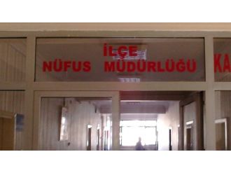 Nüfus memuru sahtecilikten açığa alındı