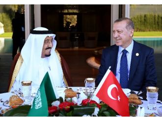 Erdoğan Kral Selman ile görüştü