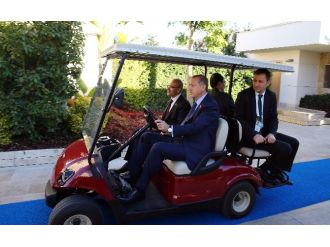 Cumhurbaşkanı Erdoğan "buggy" koltuğunda