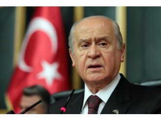 Bahçeli: "Paris’in içine Şam kaçtı, beyefendiler başka alemde"
