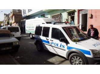 Sevgilisini tabancayla vurup boğazını kesti