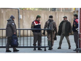 6 gün sonra helikopterle kurtarıldılar