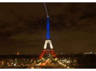 Eyfel Kulesi yeniden açıldı