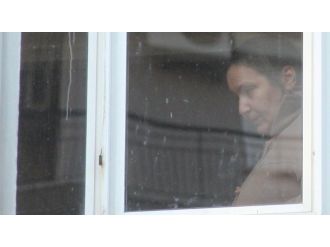 Ziyarete geldiği annesini kanlar içinde buldu