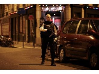 Almanya’da ’Paris’ gözaltıları