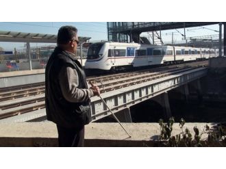 Ölümden dönen görme engelli vatandaşın ’İZBAN’ isyanı