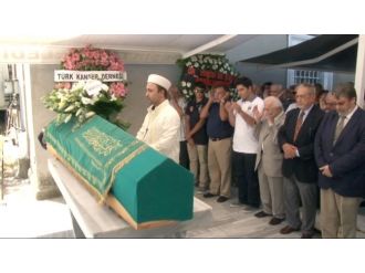 Osmanlı Hanedanı üyesi vefat etti