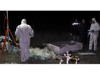 İş ortağını vahşice öldürüp metal dolaba koydu!