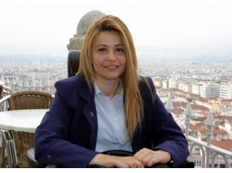 Seyyar satıcılıktan vekilliğe