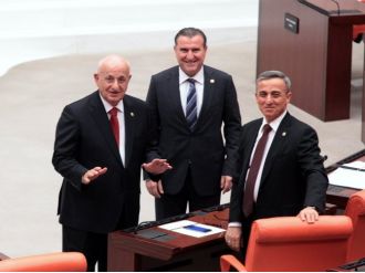 İlk gelen isim Kahraman