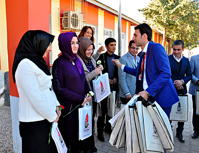 Onikişubat’tan Öğretmenlere Anlamlı Ziyaret