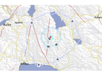 Antalya’da deprem !