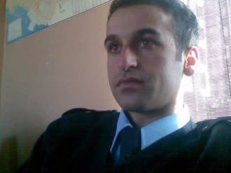 Ateş düştüğü yeri yaktı